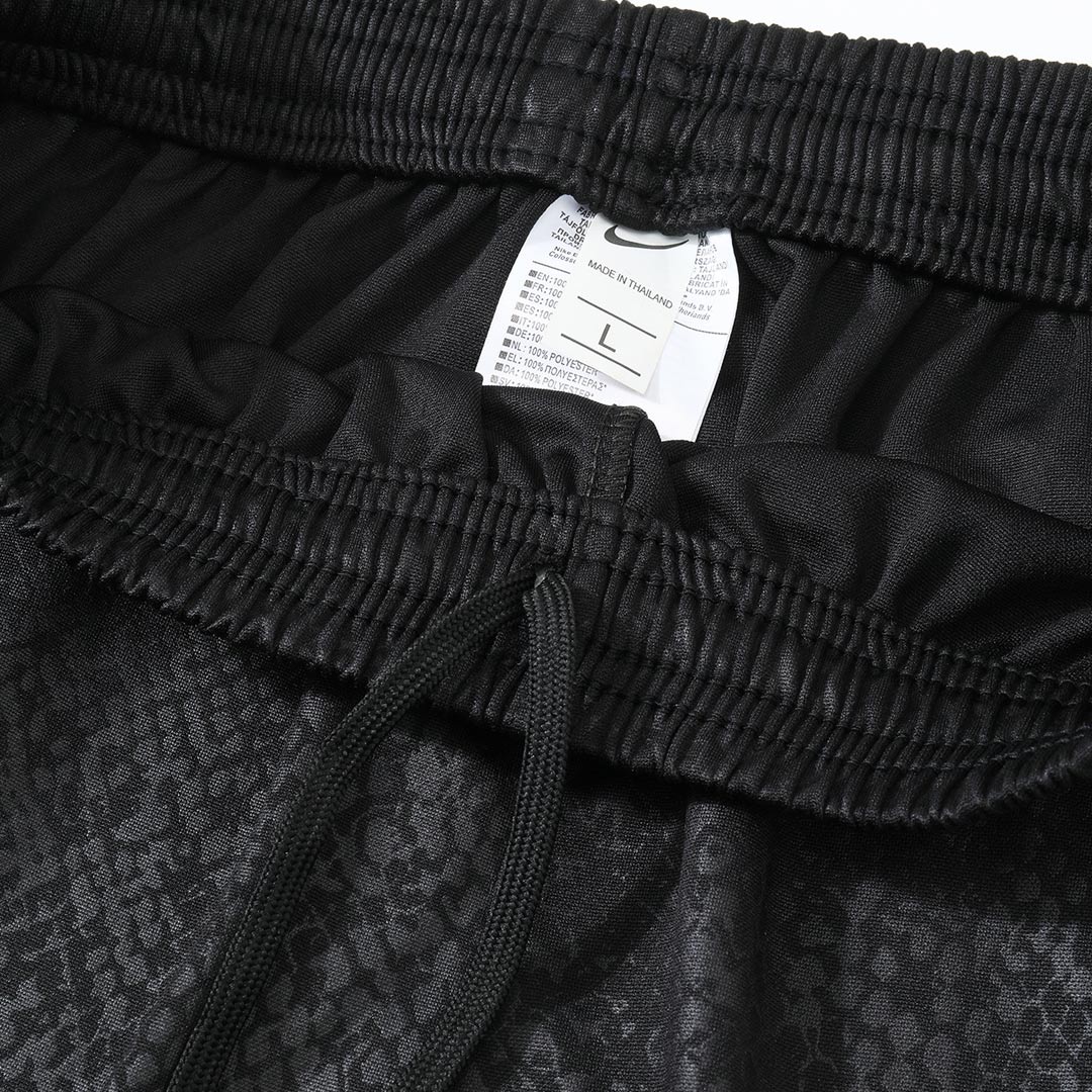 Barcelona Joggingpak met rit Set(top+broek) 2025/26 Black - model