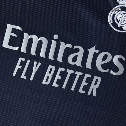 Kinder Real Madrid Uit Tenue 2025/26 - detail