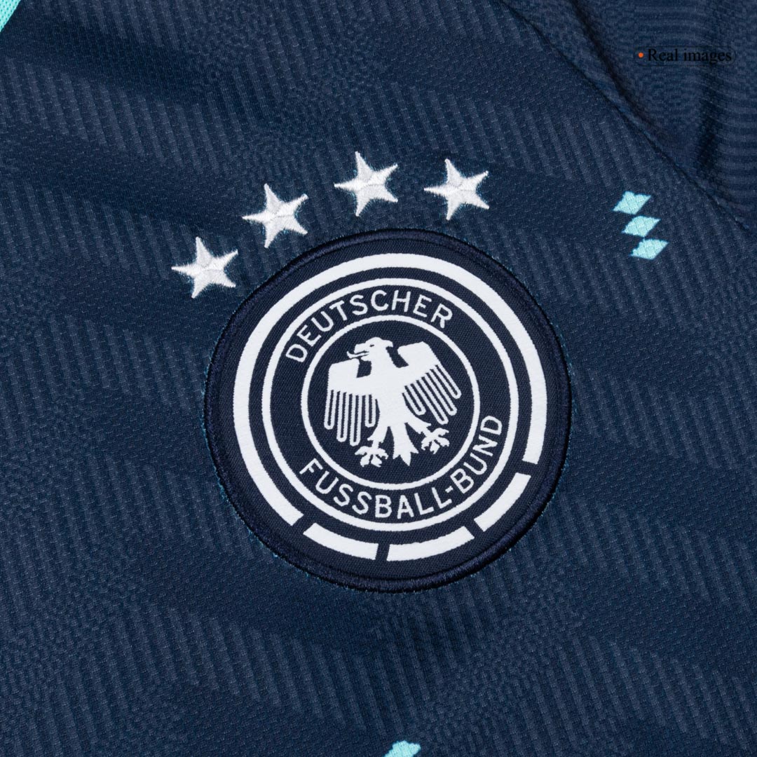WIRTZ #17 Heren Duitsland Uit Voetbalshirt WK Voetbal 2026 - close-up