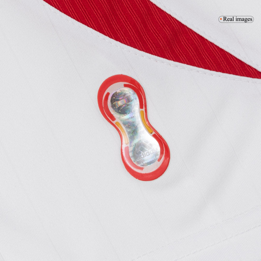 Retro Spanje Uit Voetbalshirt 2006 - model