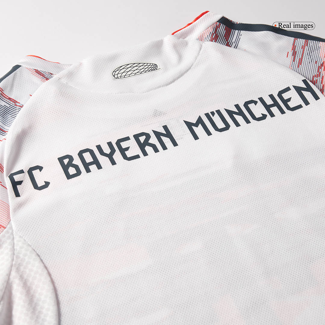 UPAMECANO #2 Bayern Munich Uit Spelersversie Voetbalshirt 2025/26 - Slim Fit - achterkant