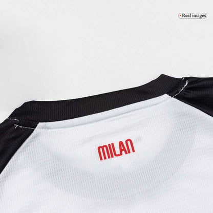 Kinder AC Milan Uit Tenue 2025/26 - verpakking