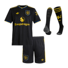 Kinder Manchester United derdetenue 2025/26