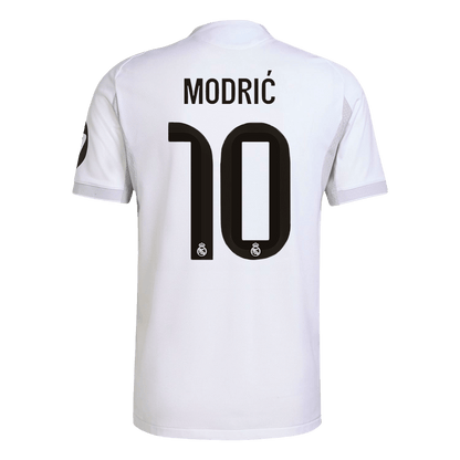 MODRIĆ #10 Real Madrid Thuis Spelersversie Voetbalshirt 2025/26 - Slim Fit - close-up