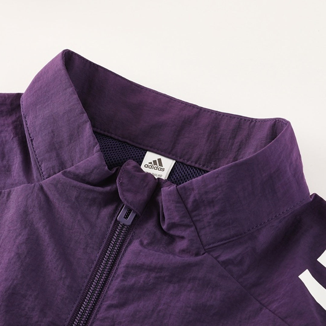Manchester United Windjack 2025/26 Purple - close-up