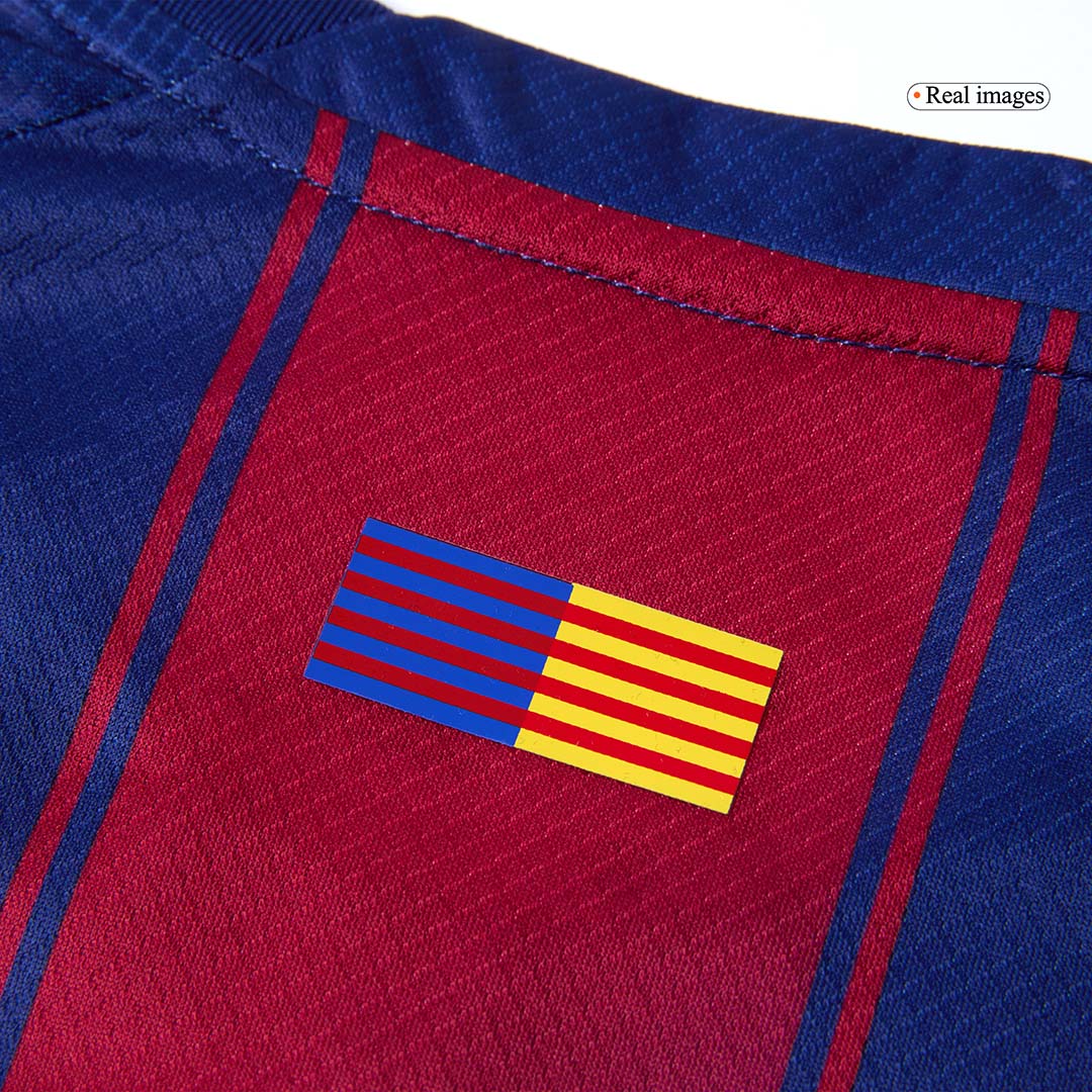 Kinder Barcelona Thuis Tenue 2025/26 - close-up