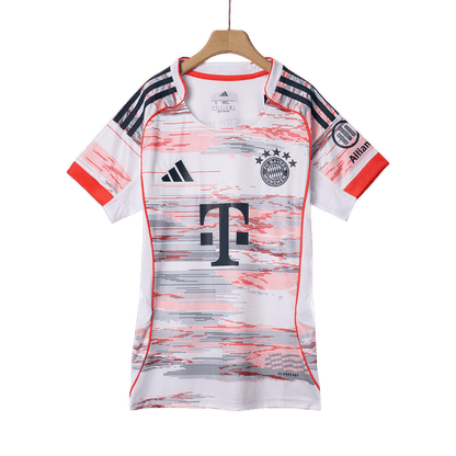Dames Bayern Munich Uit Voetbalshirt 2025/26 - zijkant