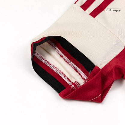 Kinder Liverpool Uit Tenue 2025/26 - extra