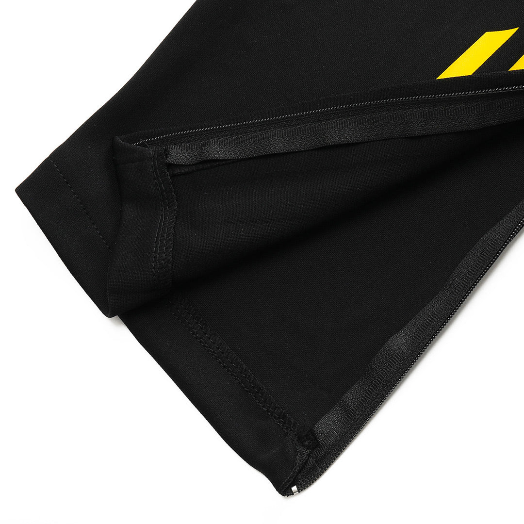 Manchester United Joggingpak met rit Set(top+broek) 2025/26 Black - detail