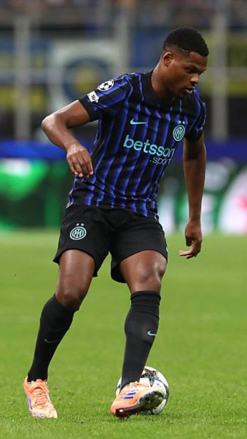 Denzel Dumfries