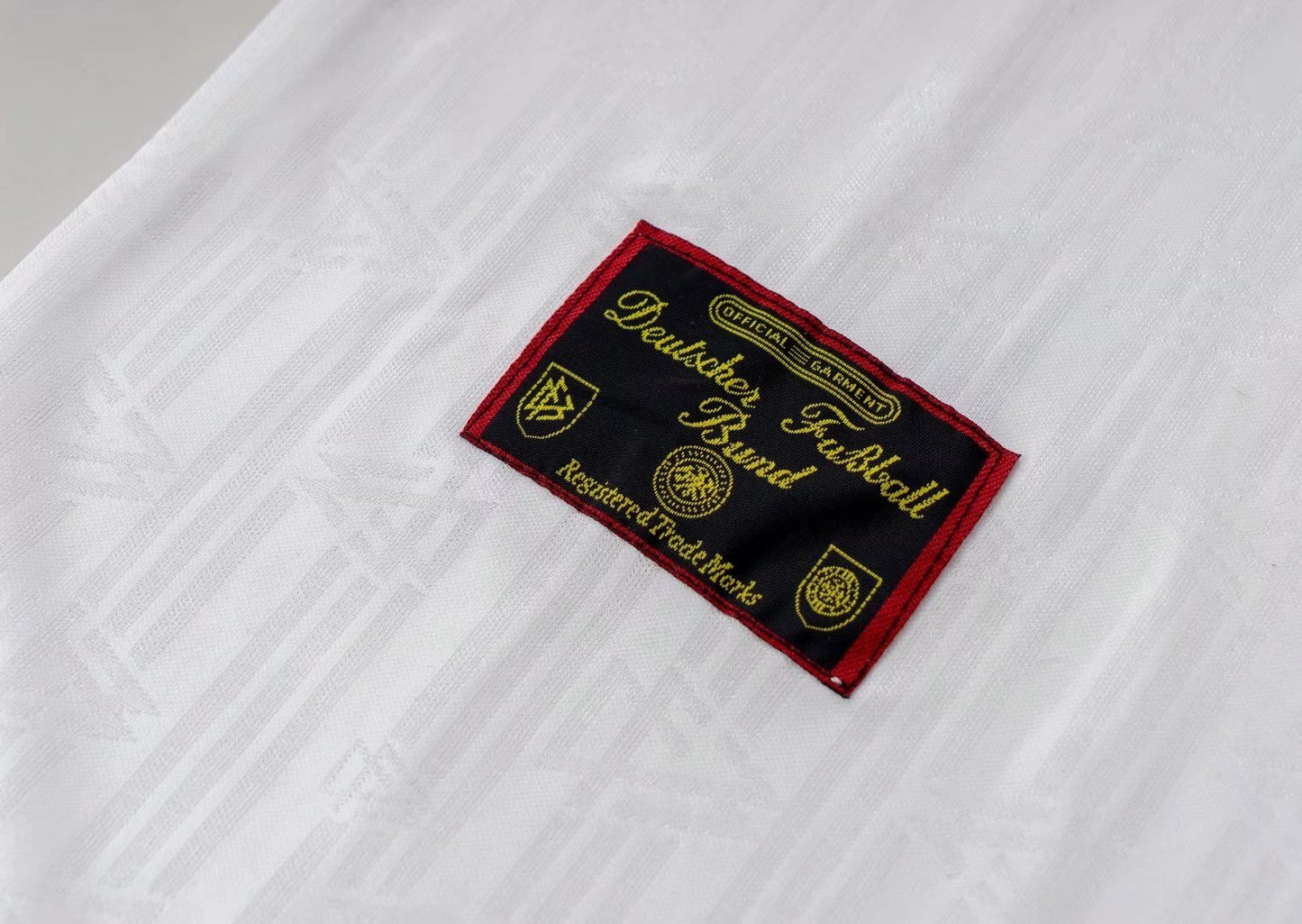Retro Duitsland Thuis Voetbalshirt 1996 - detail