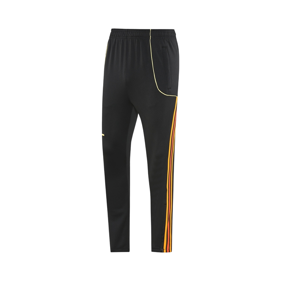 Arsenal Trainingsjack Set(Jas+Broek) 2025/26 Black - model