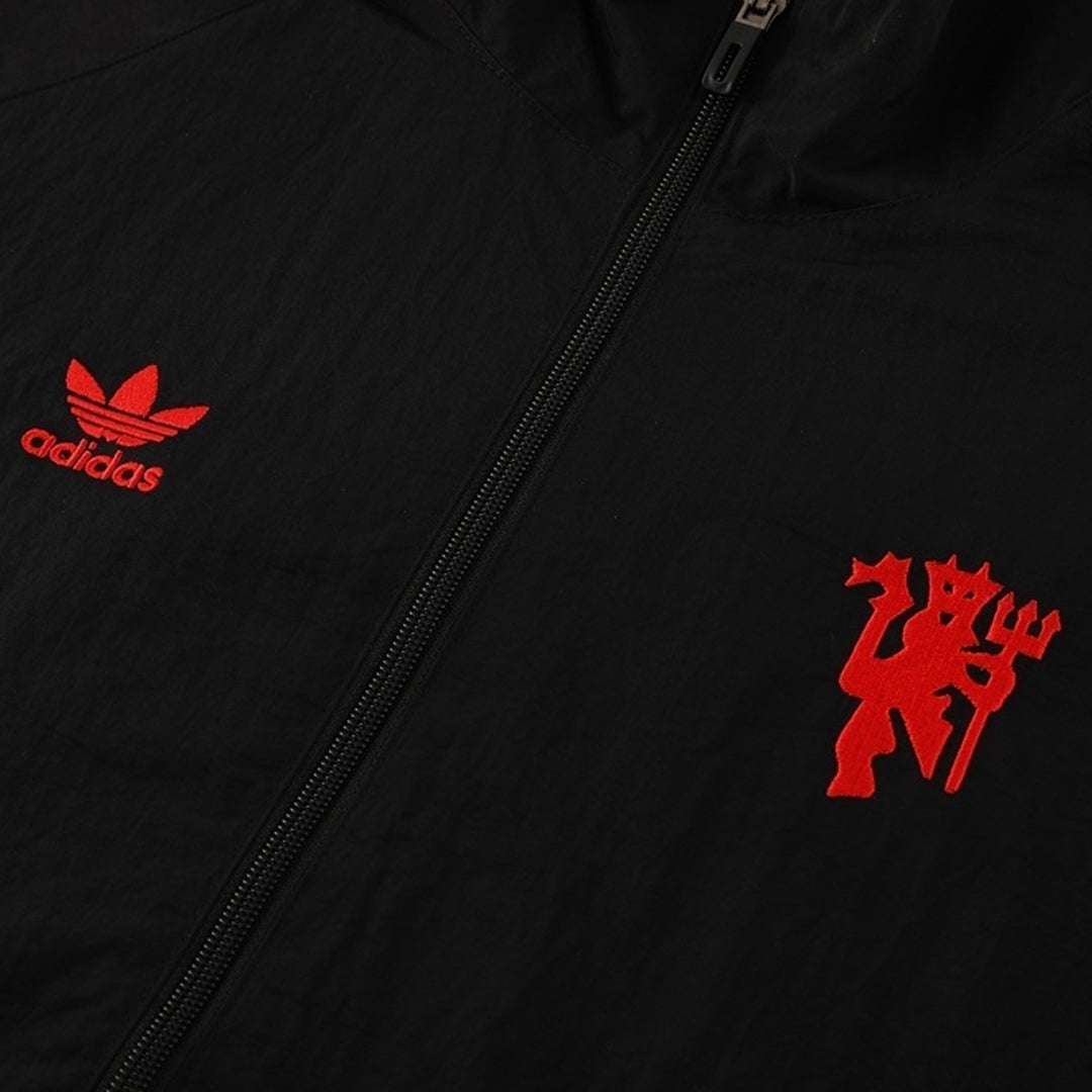 Manchester United Windjack 2025/26 Black - verpakking