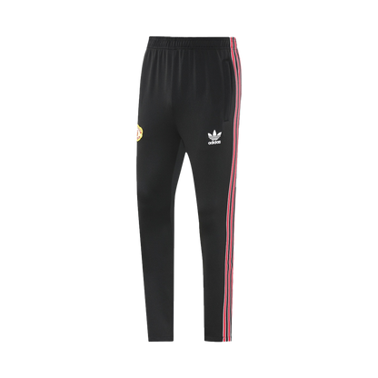 Manchester United Trainingsjack Set(Jas+Broek) 2025/26 Red&Black - detail