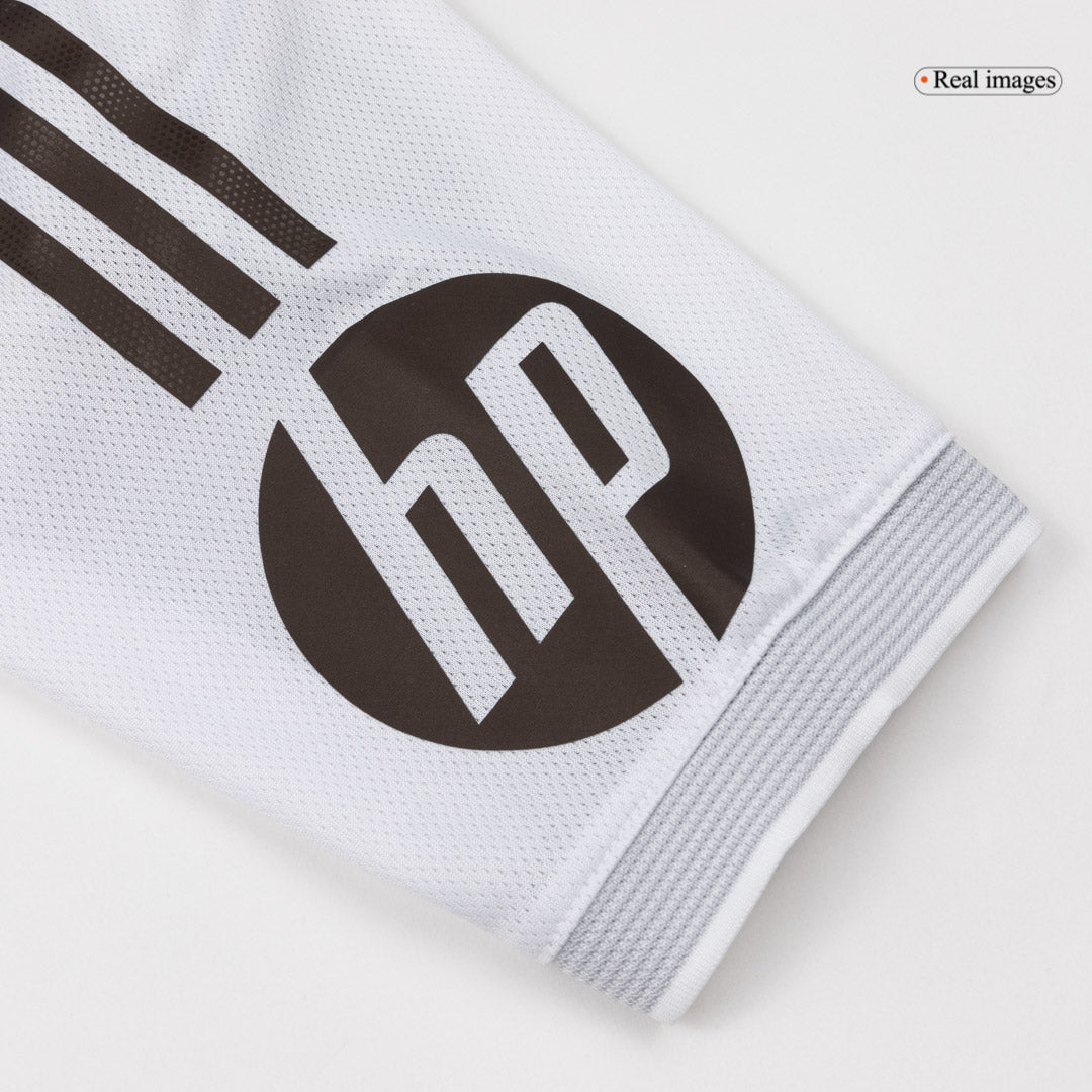 ARDA GÜLER #15 Real Madrid Thuis Spelersversie Voetbalshirt 2025/26 - Slim Fit [PREMIUM] - model