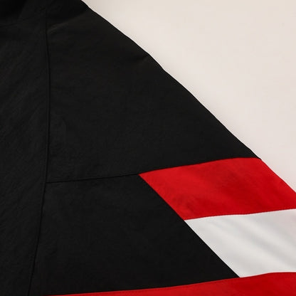 Manchester United Windjack 2025/26 Black - close-up