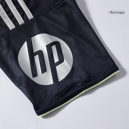 VALVERDE #8 Heren Real Madrid Uit Voetbalshirt 2025/26 - model