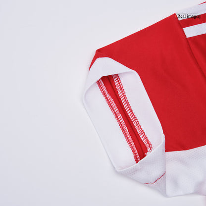 Kinder Bayern Munich Thuis Tenue 2025/26 - model