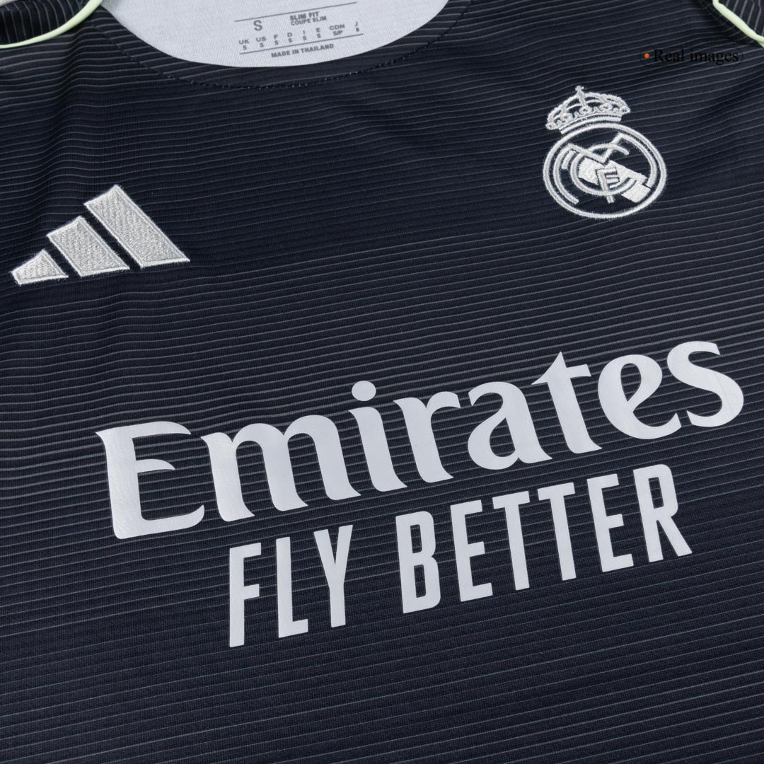 Dames Real Madrid Uit Voetbalshirt 2025/26 - model